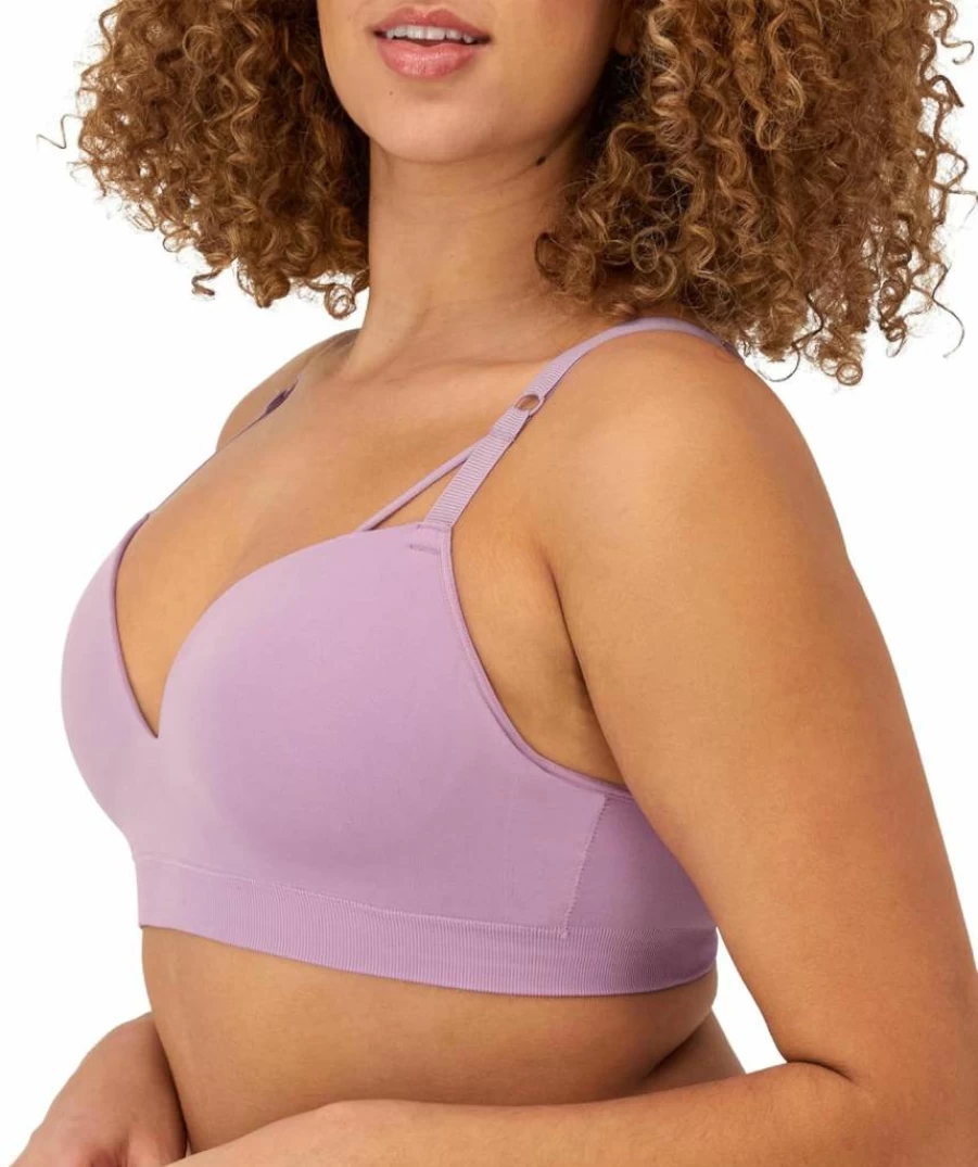 Maidenform Women's Wireless Seamless Foam Bra with Sweetheart Neckline - Comfortable & Supportive M Size